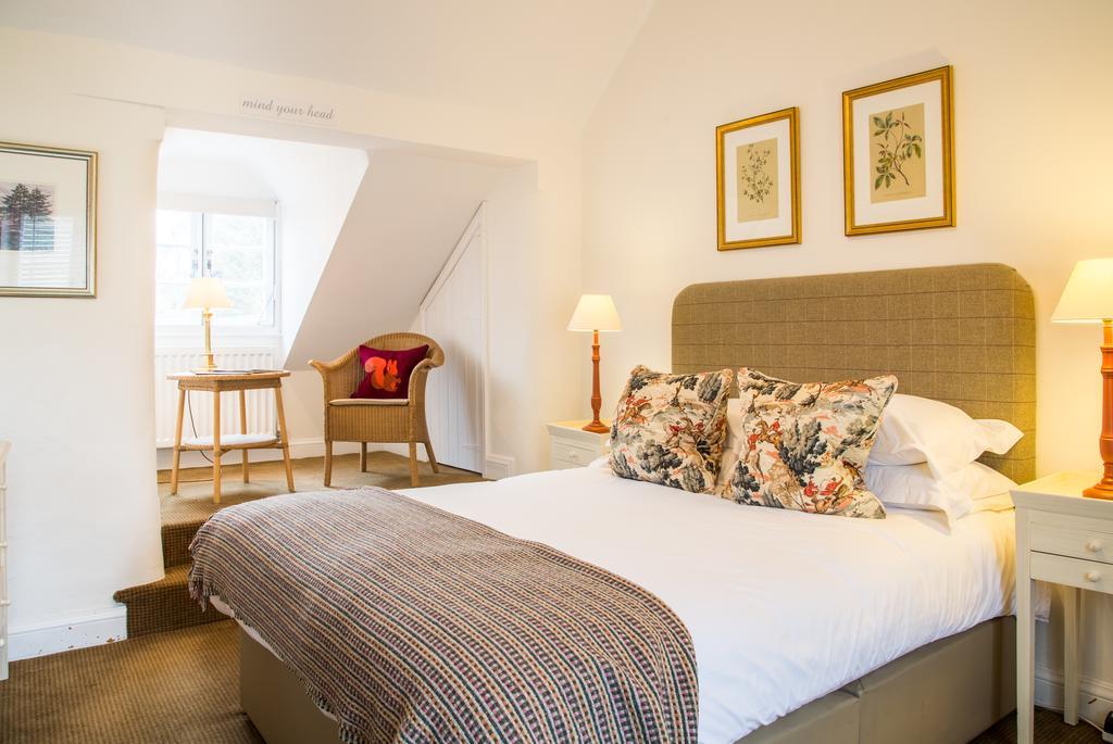 Old Swan Hotel Witney Eksteriør billede