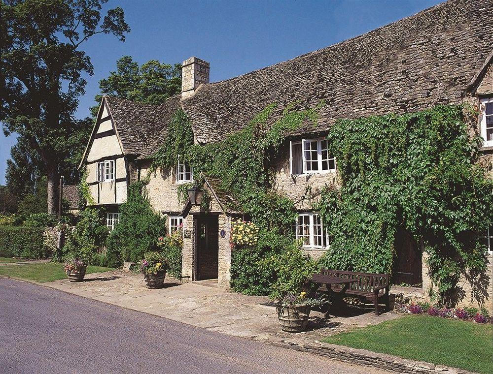 Old Swan Hotel Witney Eksteriør billede